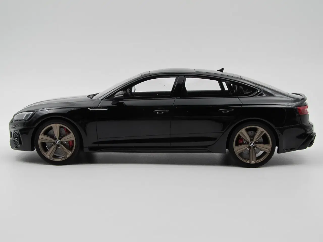 Billede 2 - 2020 Audi RS5 Sportback  Type B9 - 1:18