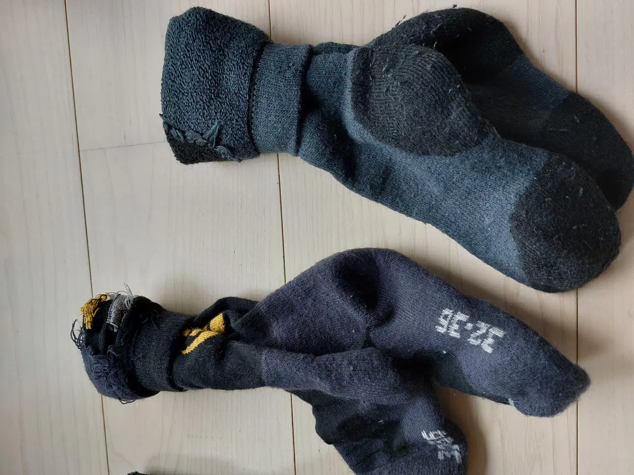 Billede 7 - Skihjelme og skibriller til børn + gode ski sokker