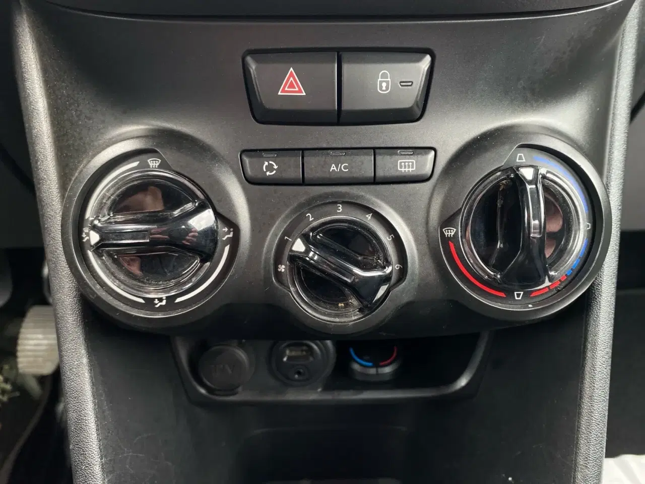 Billede 17 - Peugeot 208 1,6 e-HDi Active 92HK 5d