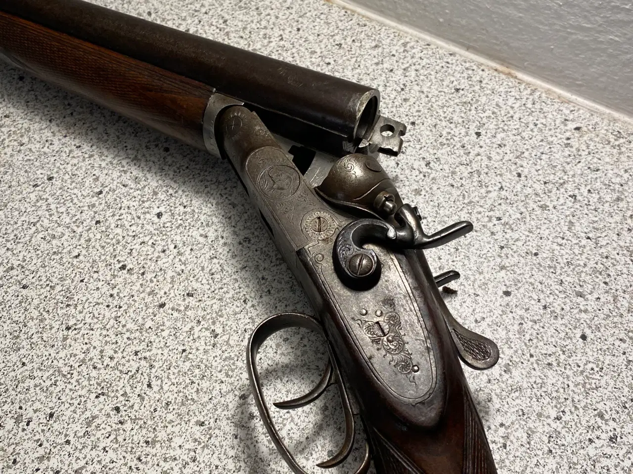 Billede 1 - Hane gevær cal. 12 med sidelås