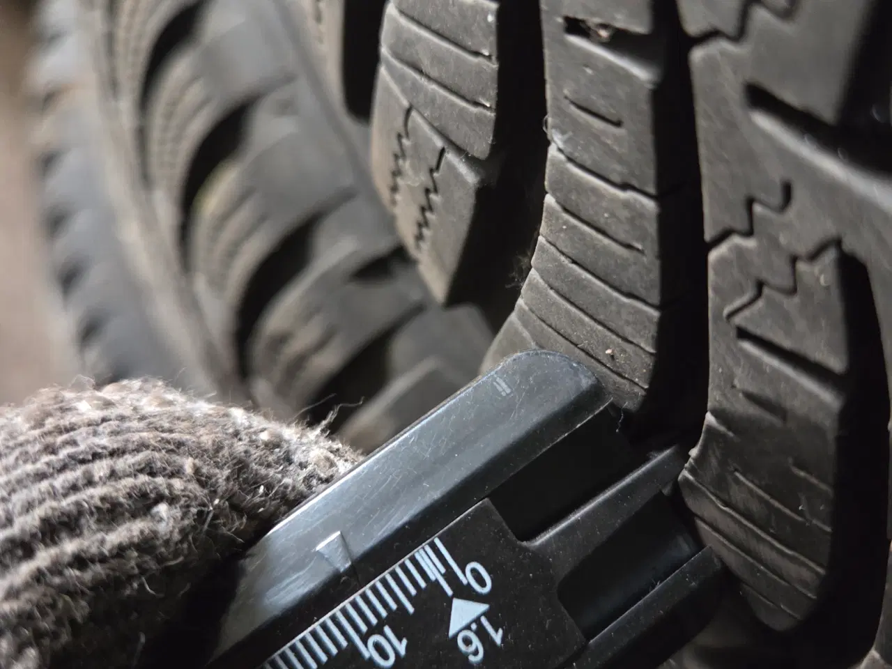 Billede 6 - Fælge med dæk