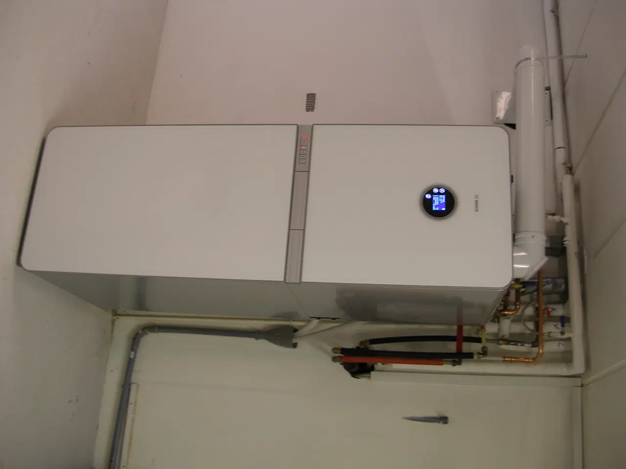 Billede 1 - Bosch gasfyr Condens 9000i, 2017, fejler intet
