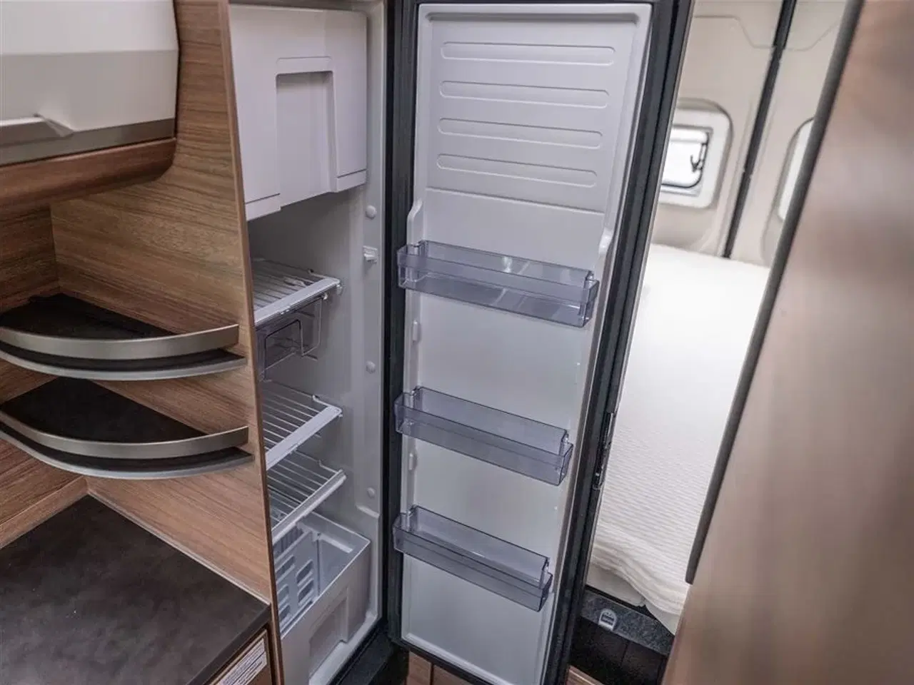 Billede 16 - 2025 - Knaus Boxlife 630 ME Platinium Selection   Truma Dieselfyr og Clesana Toilet
