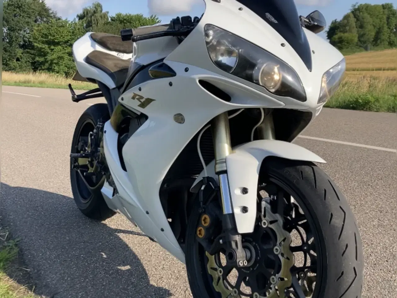 Billede 1 - Yamaha r1