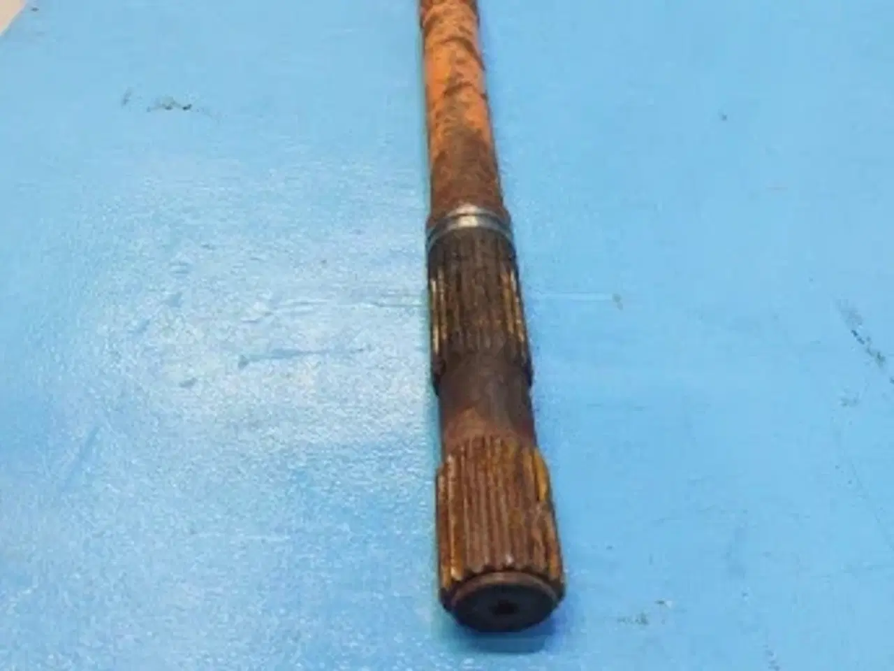 Billede 3 - Dronningborg D1200 Stikaksel højre 46115600-46112300