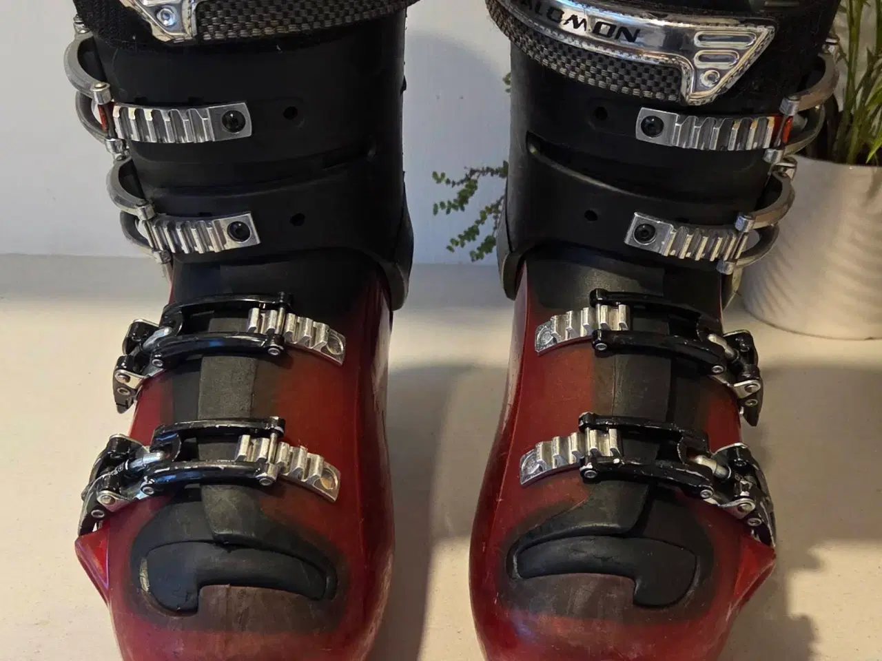 Billede 1 - Salomon skistøvle str. 28