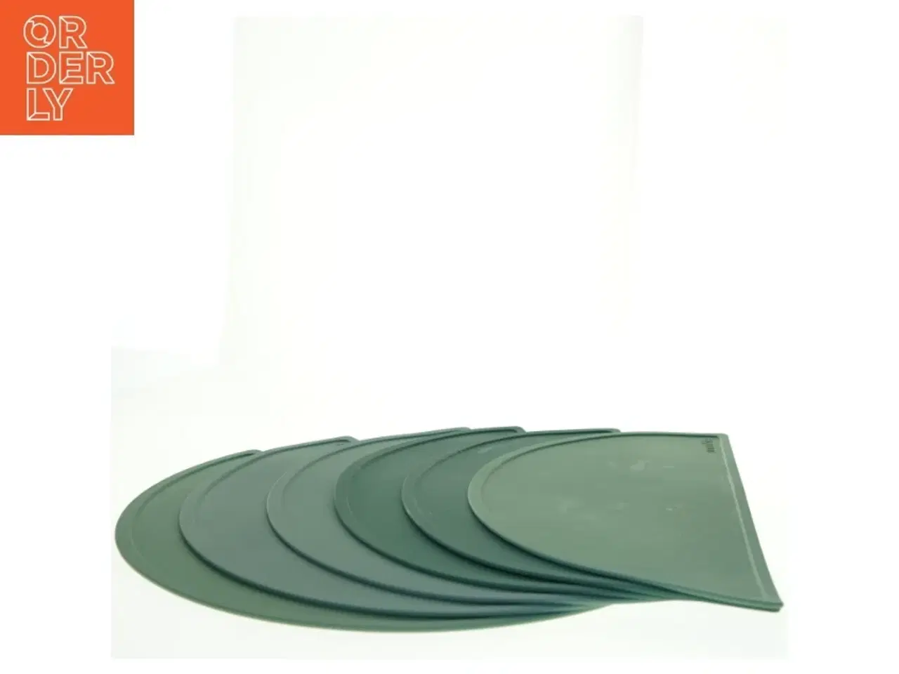 Billede 3 - Mushie silikone pladsæt fra Mushie (str. 46 x 23 cm)