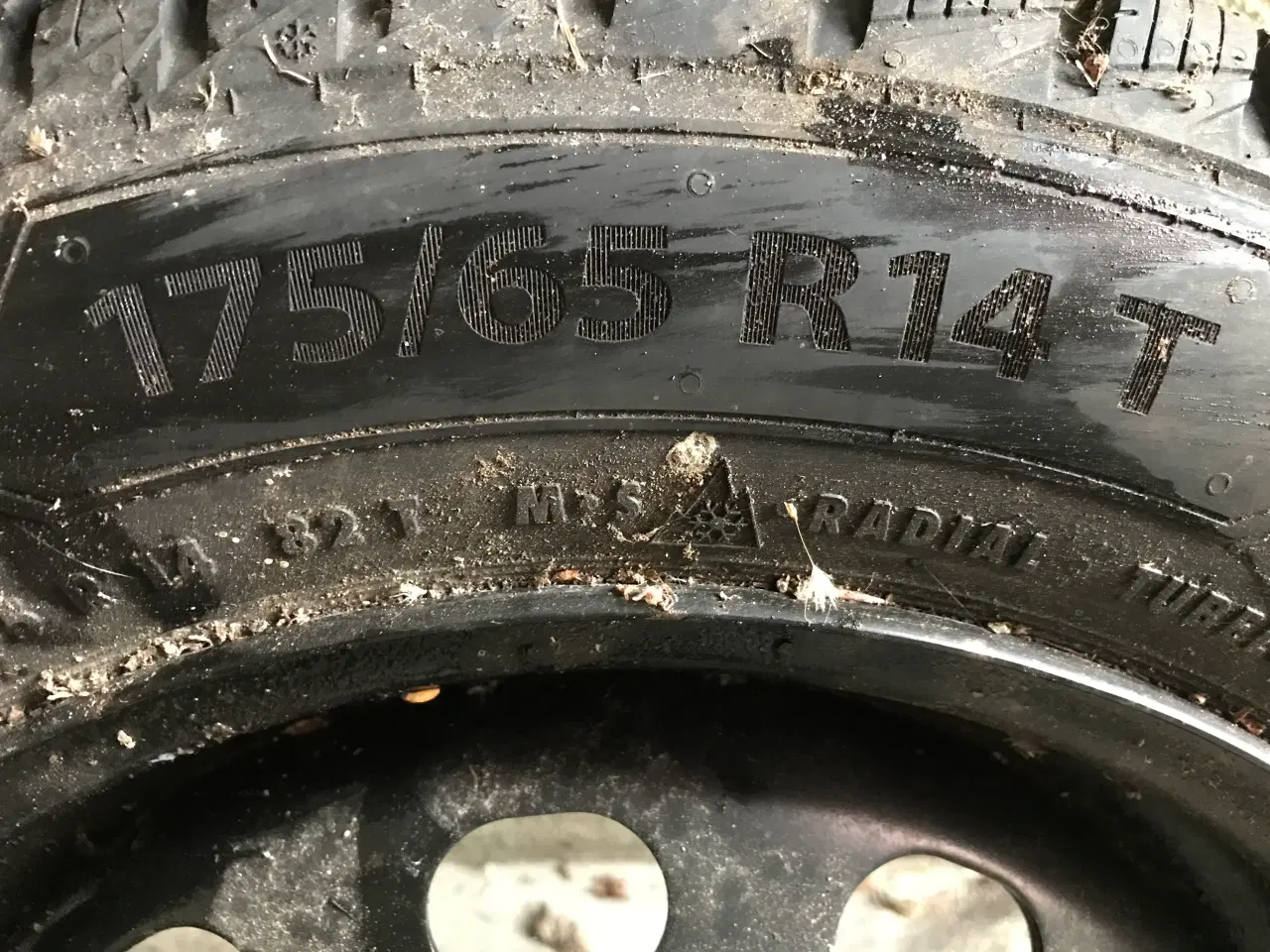 Billede 3 - Fælge med dæk