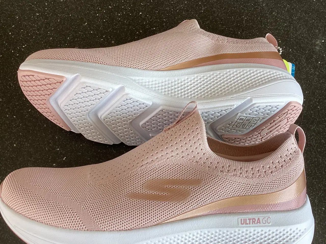 Billede 3 - Helt nye Skechers 