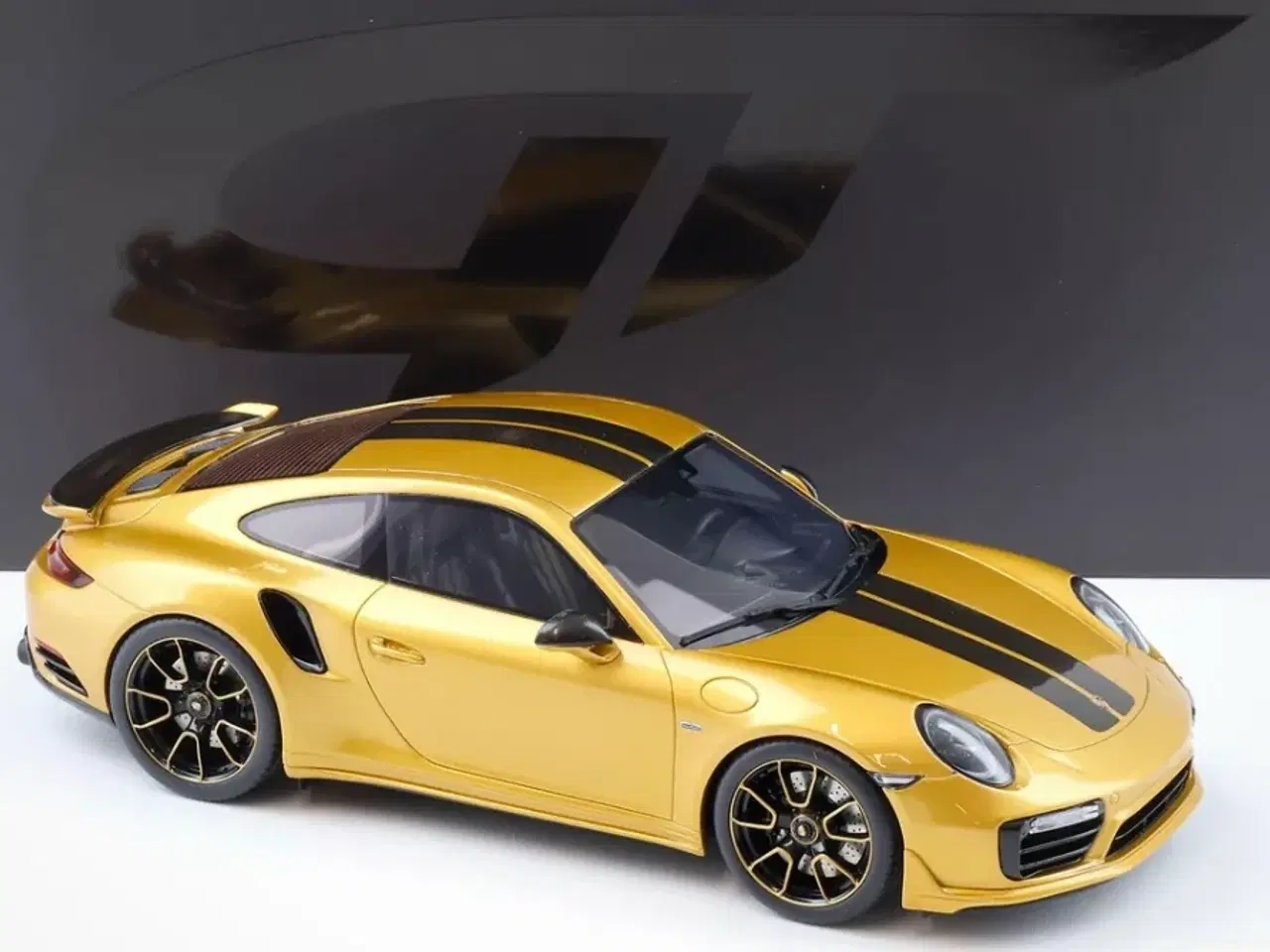 Billede 2 - 1:18 Porsche 911 991.2 Turbo S Eksklusive