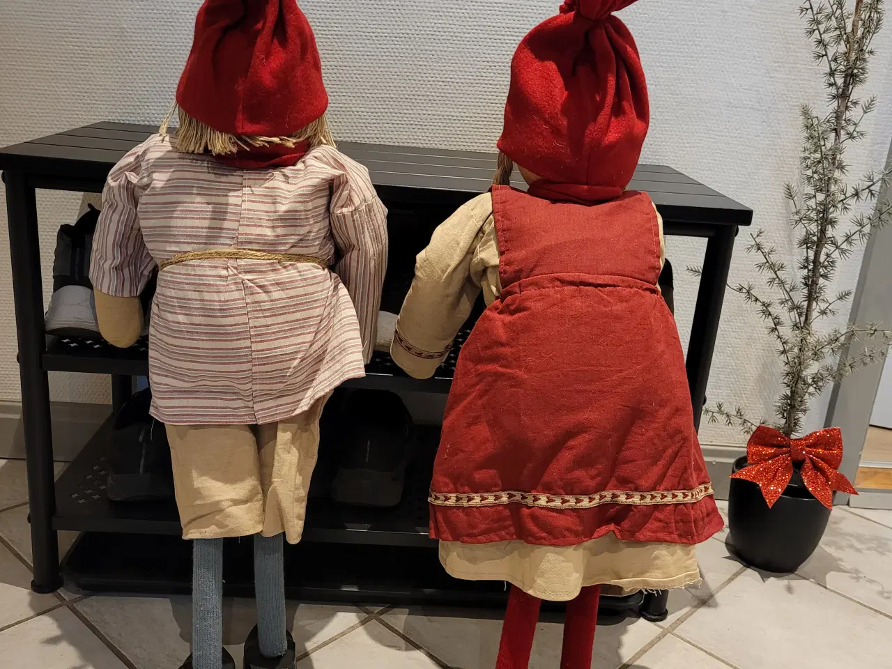 Billede 3 - Store nisser (pige og dreng) 80 cm.
