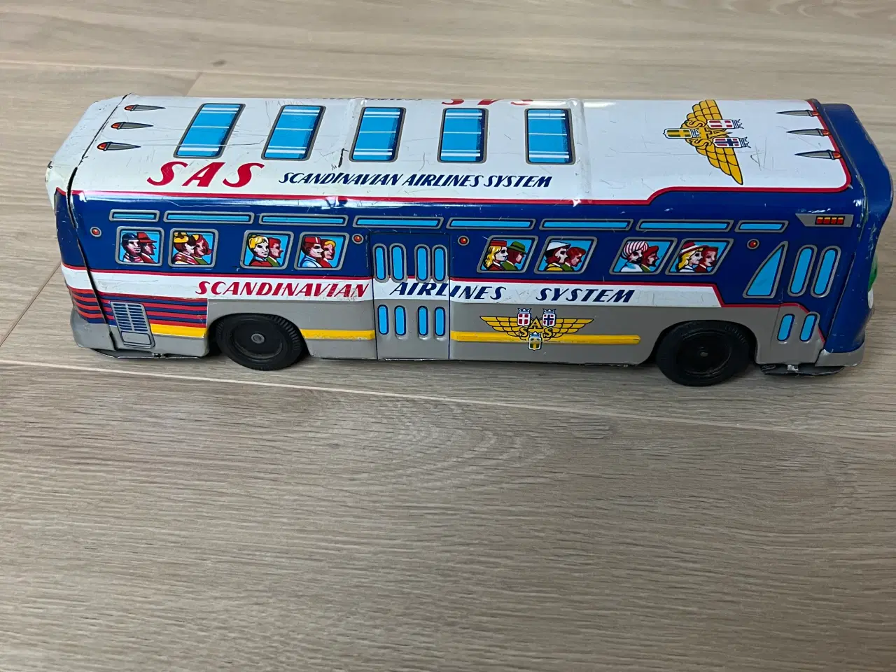 Billede 3 - Leksaksbuss, Plåt, SAS flygbuss