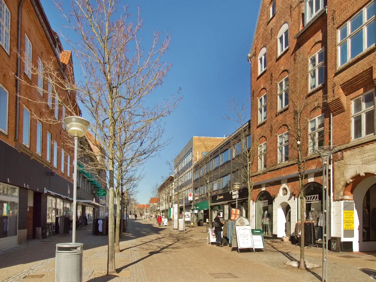 Billede 7 - Butik i gågaden ved Springvandspladsen