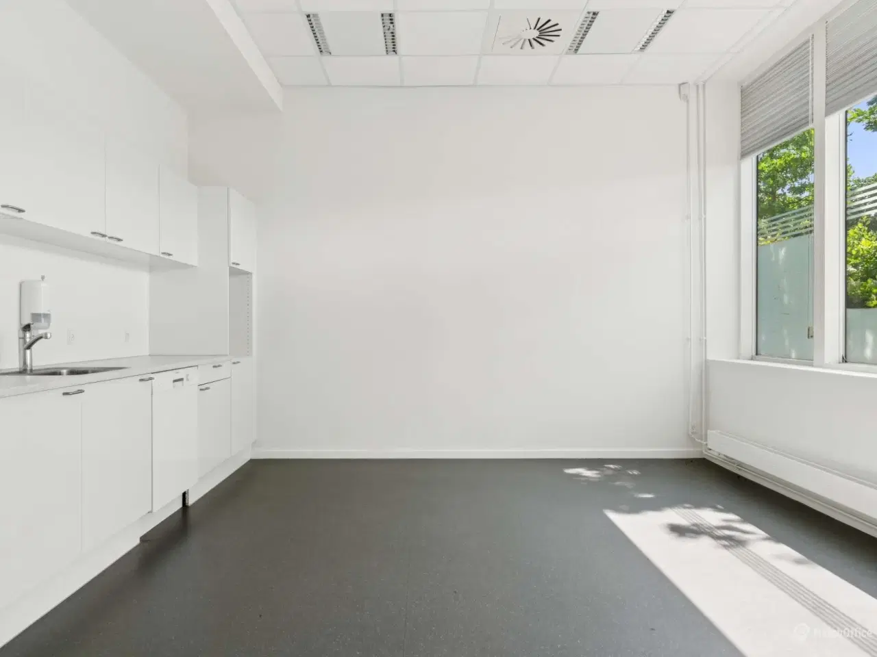 Billede 19 - Attraktivt lejemål i Gilleleje 340m² butik/ showroom/ restaurant/ café/ o.lign.