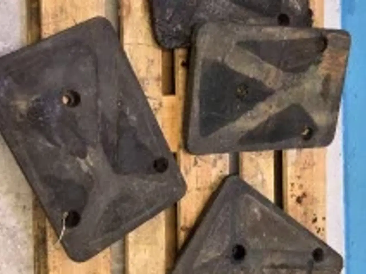 Billede 11 - New Holland B100B Gummiklods 85817788  4Stk