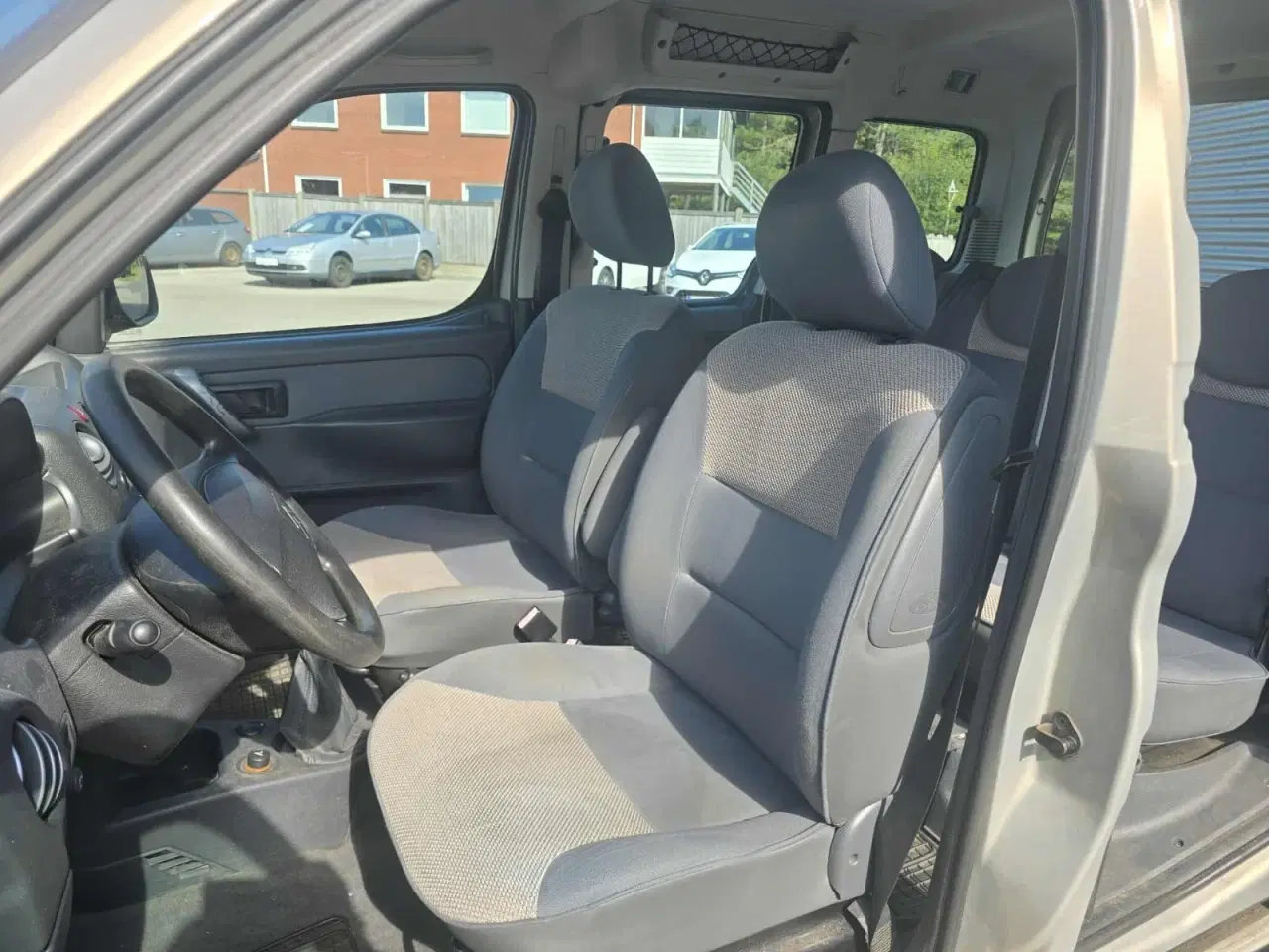 Billede 5 - Citroën Berlingo 1,6i 16V Family