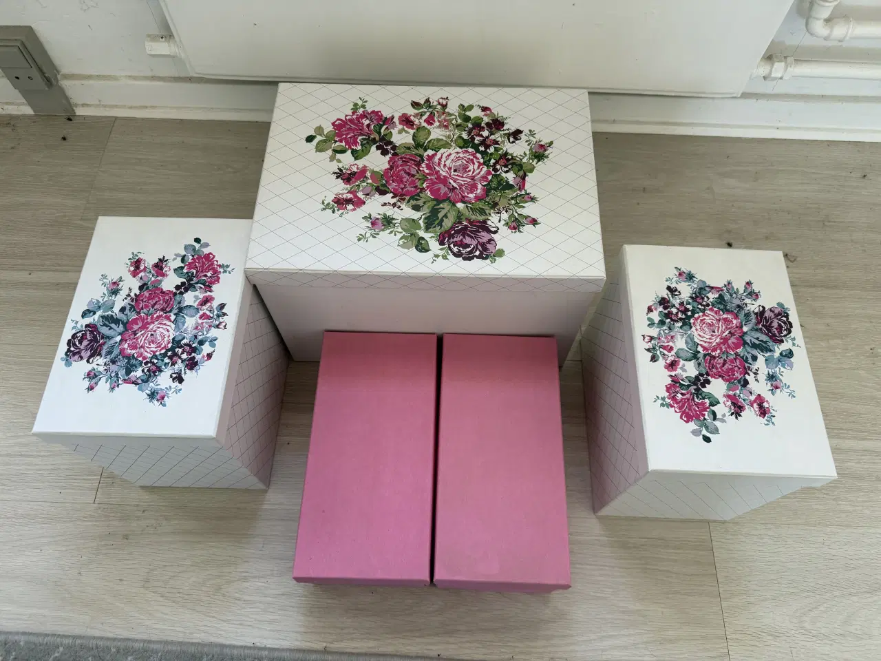 Billede 1 - Opbevaringskasser til teenageværelset, 5 stk.