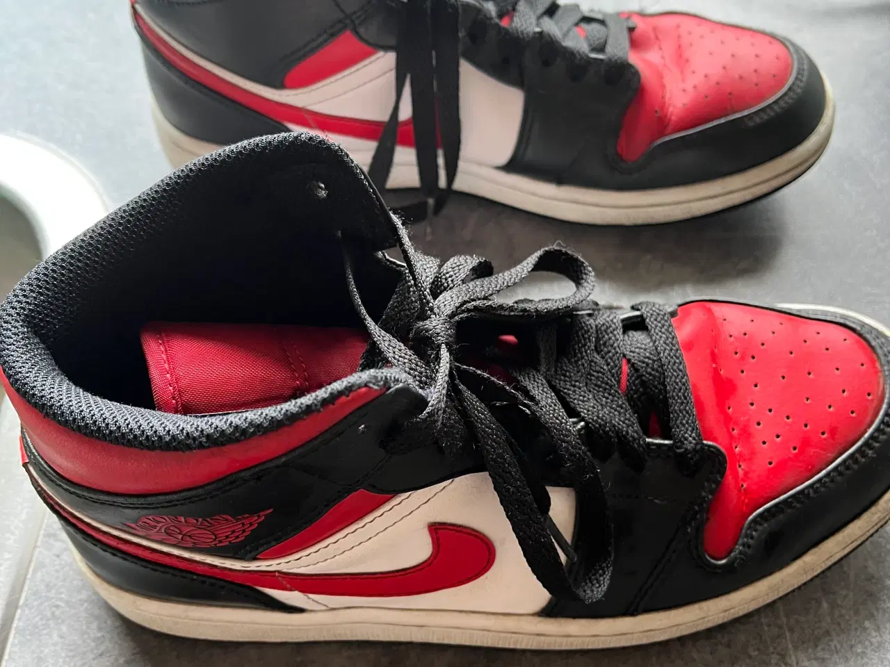 Billede 5 - Air Jordans mid str. 41