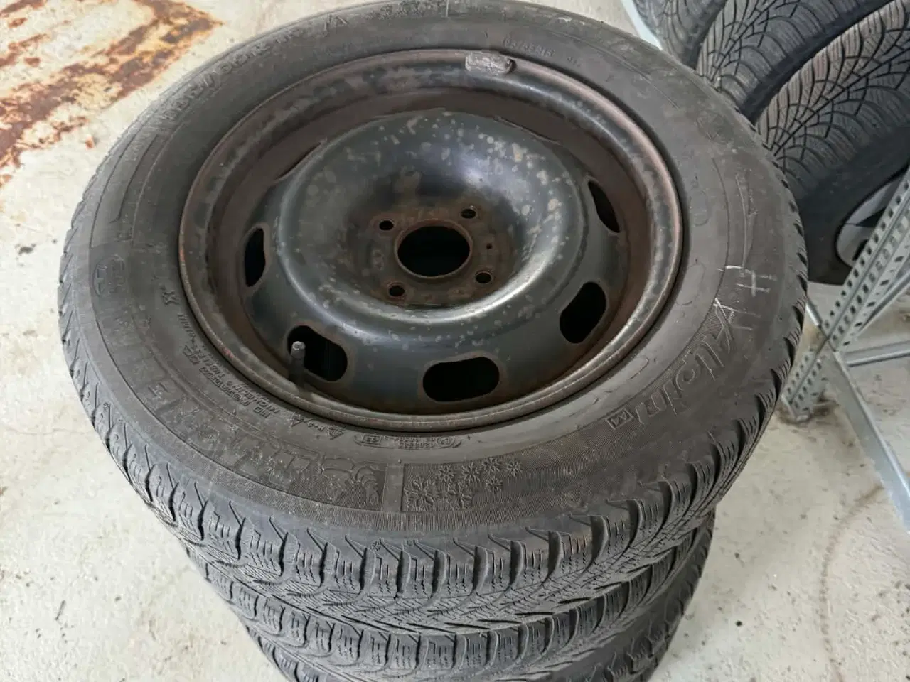 Billede 1 - 4 x 108 Peugeot Stålfælge med vinterdæk