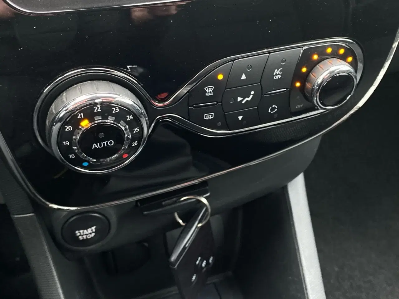 Billede 12 - Renault Clio 0,9 TCE Expression Energy 90HK 5d