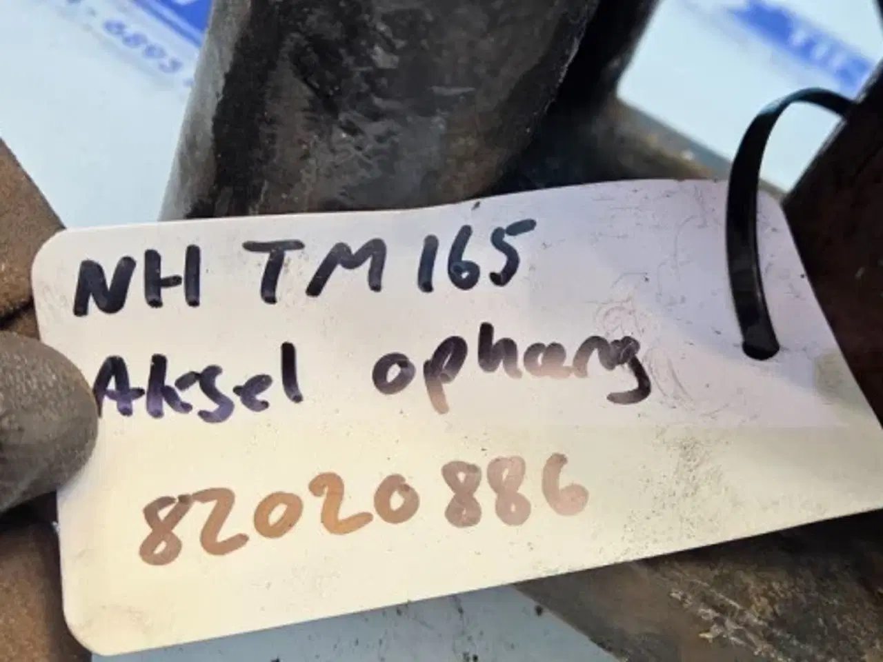 Billede 4 - New Holland TM165 Beslag 82020886