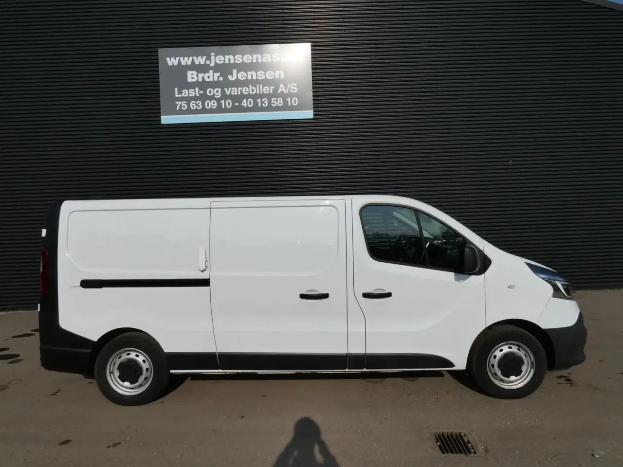 Billede 2 - Renault Trafic T29 L2H1 2,0 DCI Tekno 120HK Van 6g