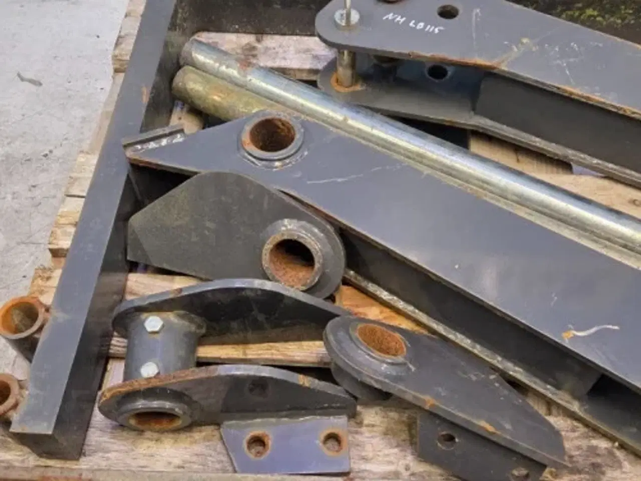 Billede 14 - New Holland B115C Pallegafler Kit 87310367