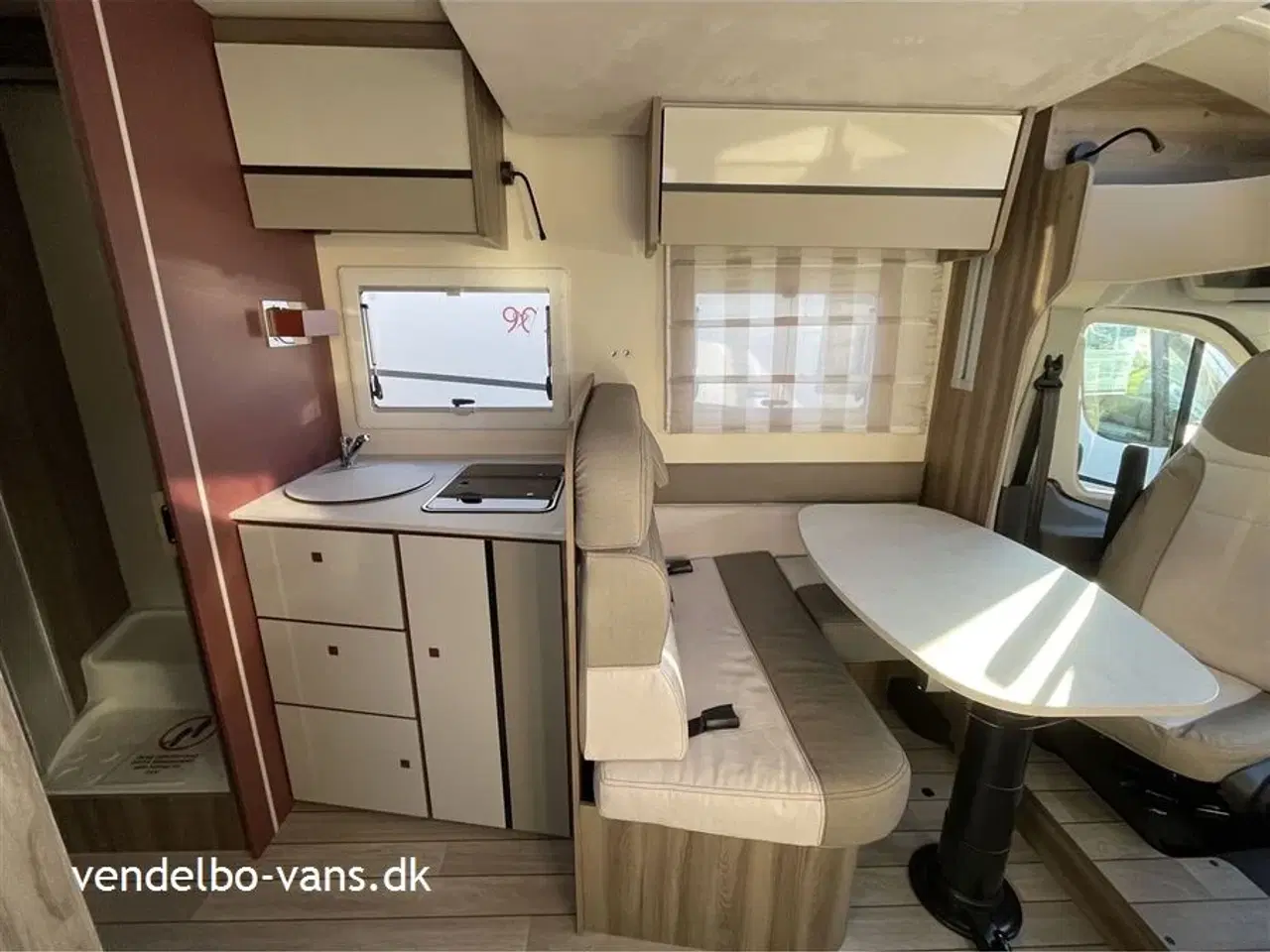 Billede 3 - 2026 - Rollerteam Kronos 284TL Selekt   Enkeltsenge - stor garage - automatgear