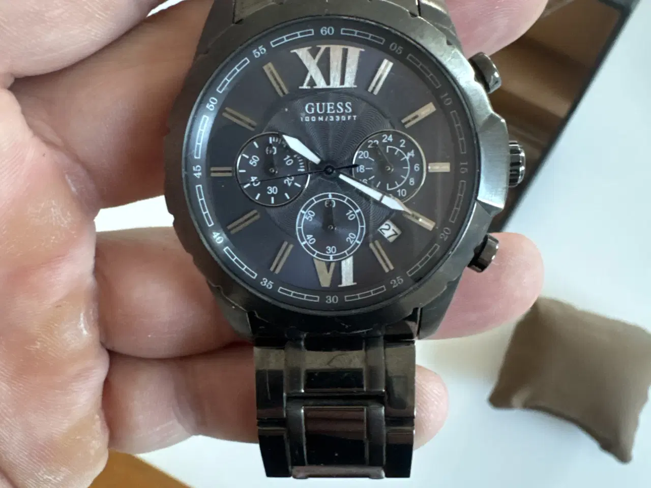 Billede 5 - Guess armbåndsur i mørkt stål