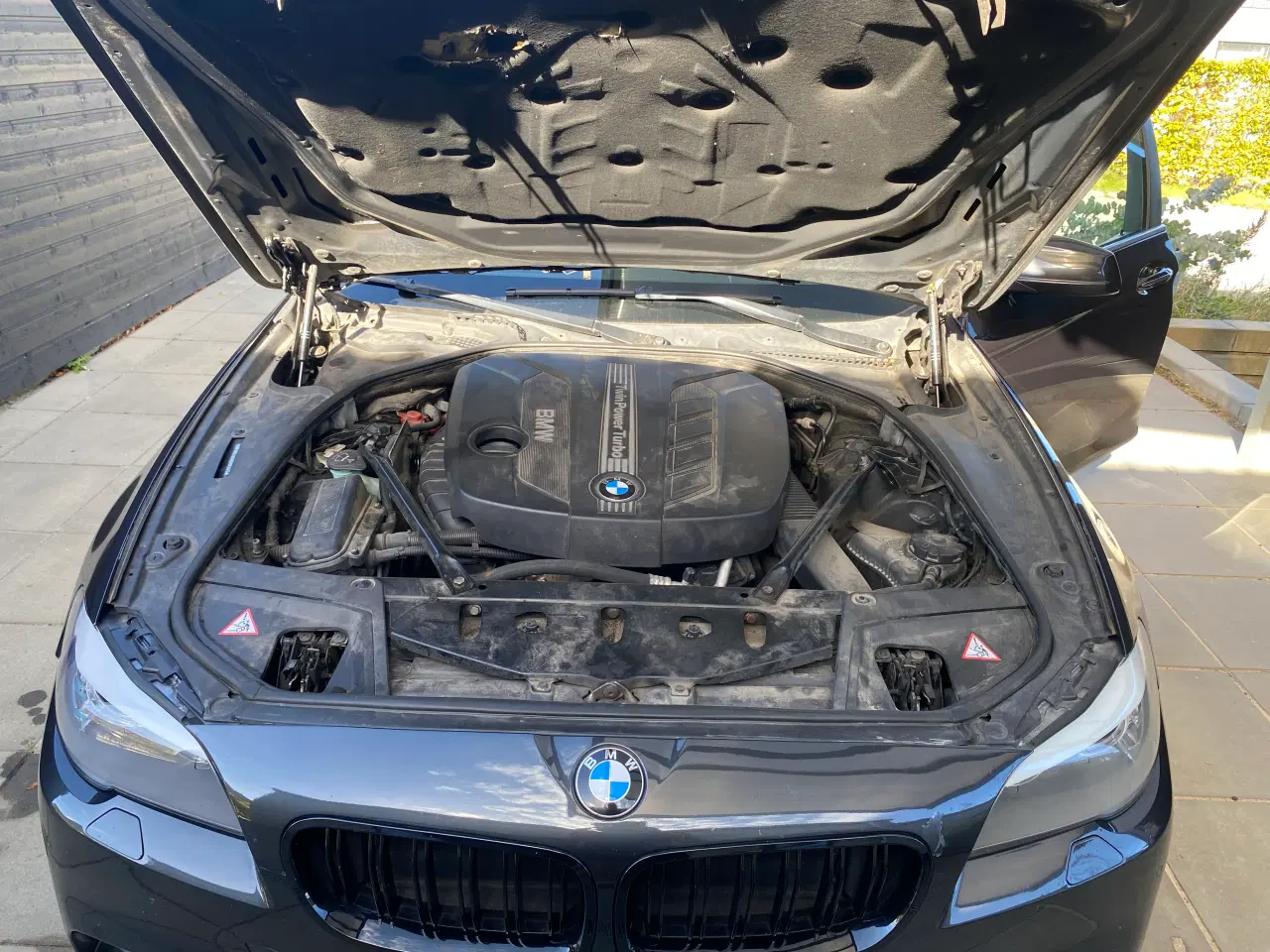 Billede 9 - 🚗 BMW 520d – Velholdt og velkørende pendlerbil 🚗