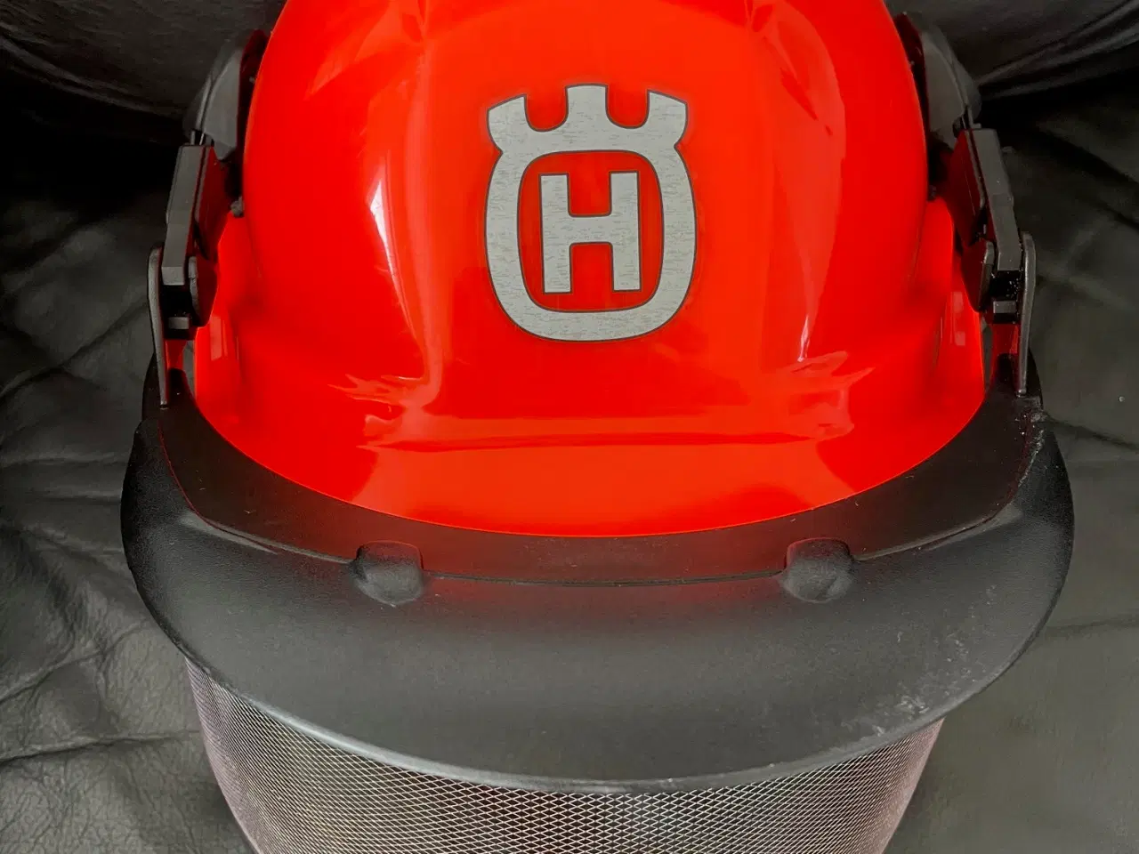 Billede 3 - Beskyttelseshjelm fra Husqvarna 