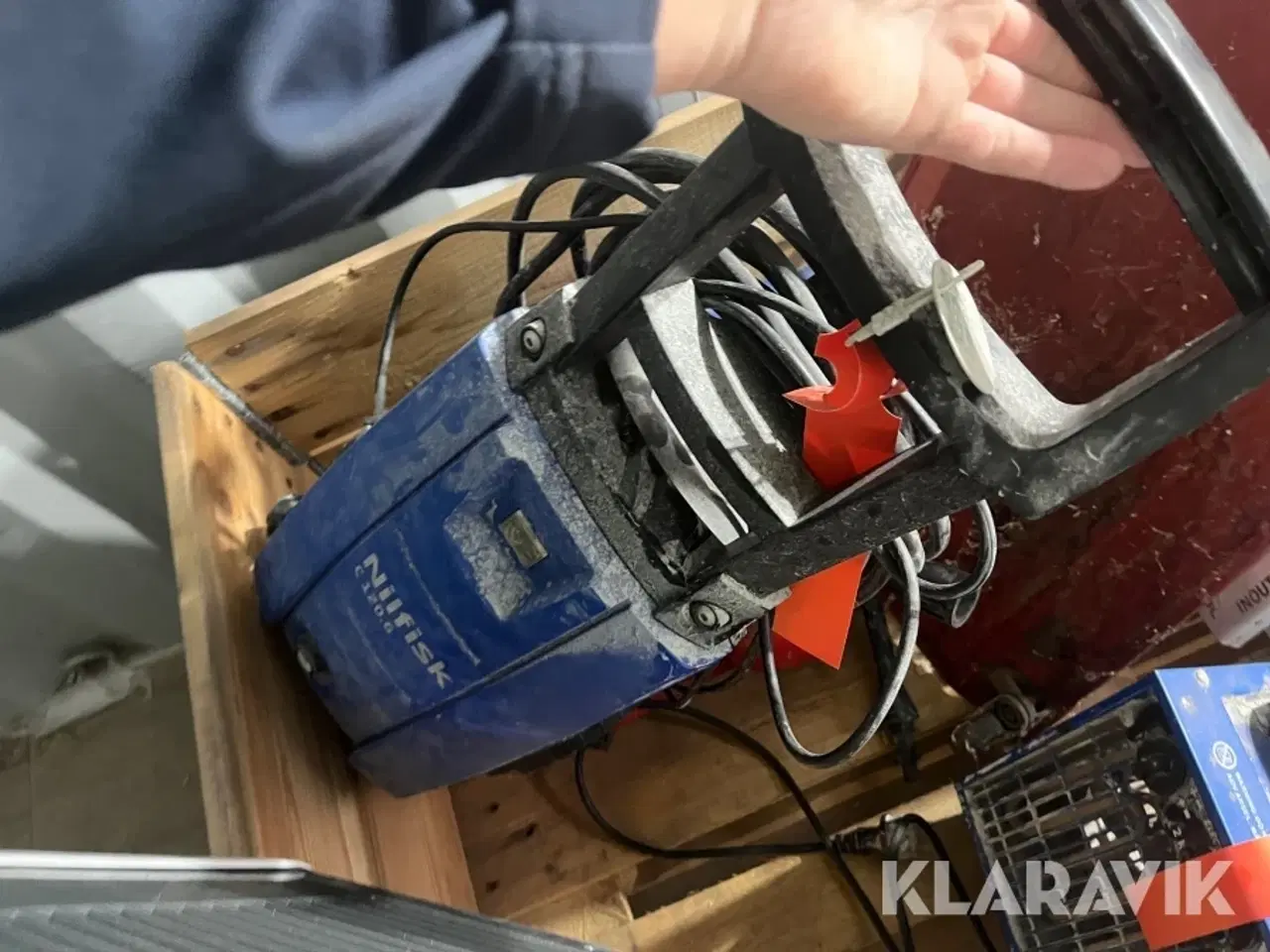 Billede 8 - Palle med diverse udstyr