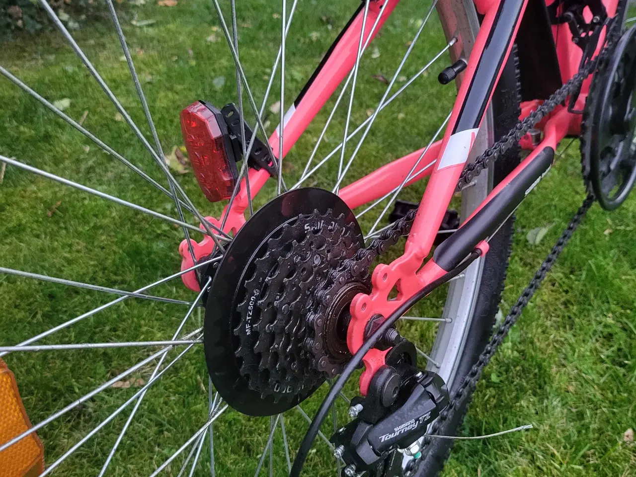 Billede 3 - Aurelia 24" pige cykel med 18 gear
