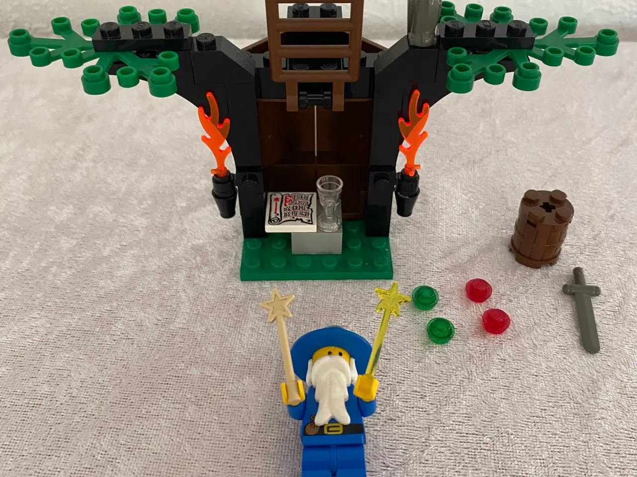 Billede 2 - 🧱 LEGO 6020 - Magic Shop (1993)