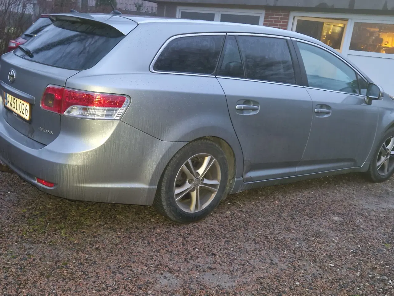 Billede 4 - Toyota Avensis, god stand.