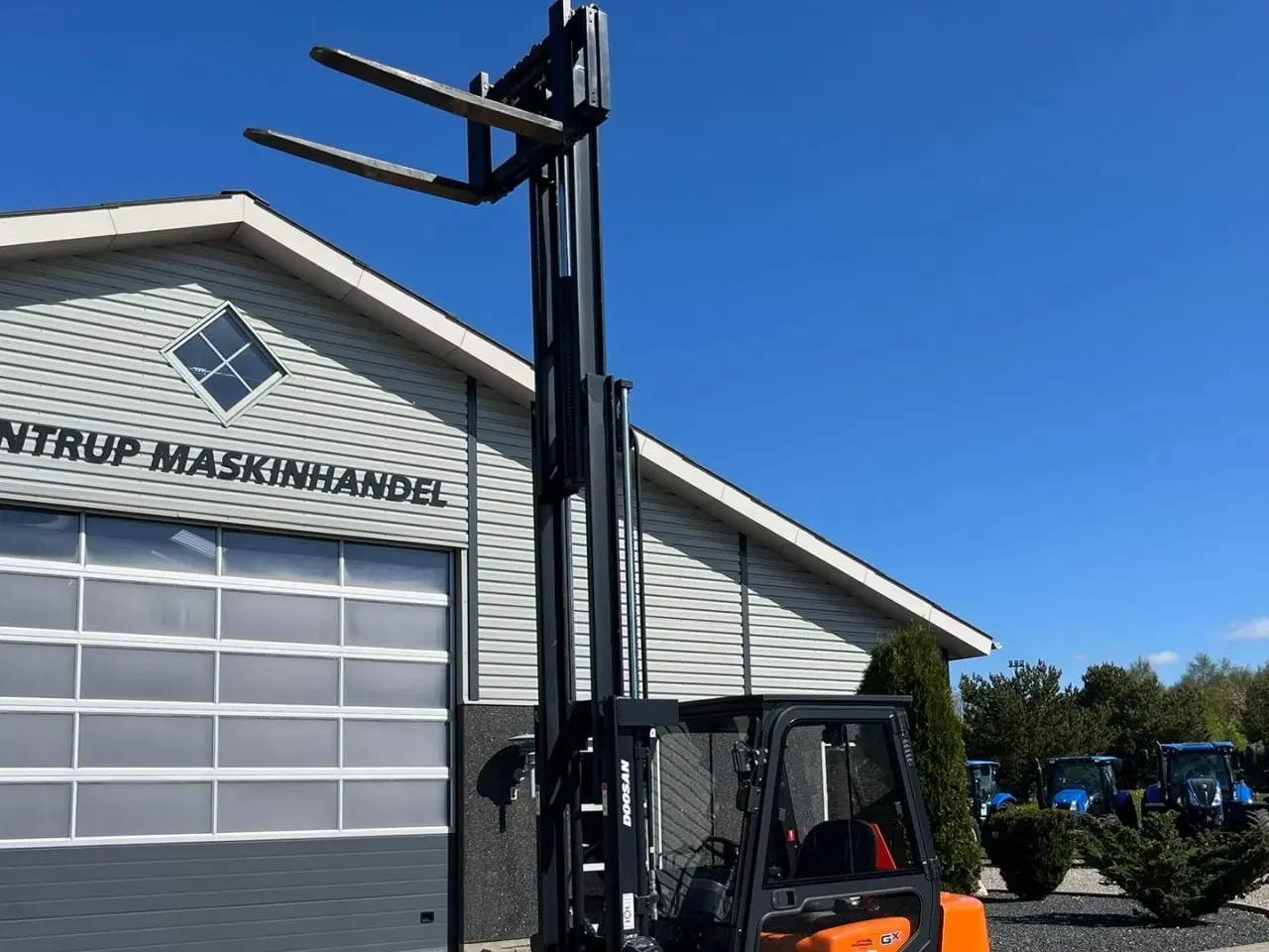 Billede 23 - Doosan D30 G med kabine og KUN 57 TIMER FRA NY, MED TIME GARENTI