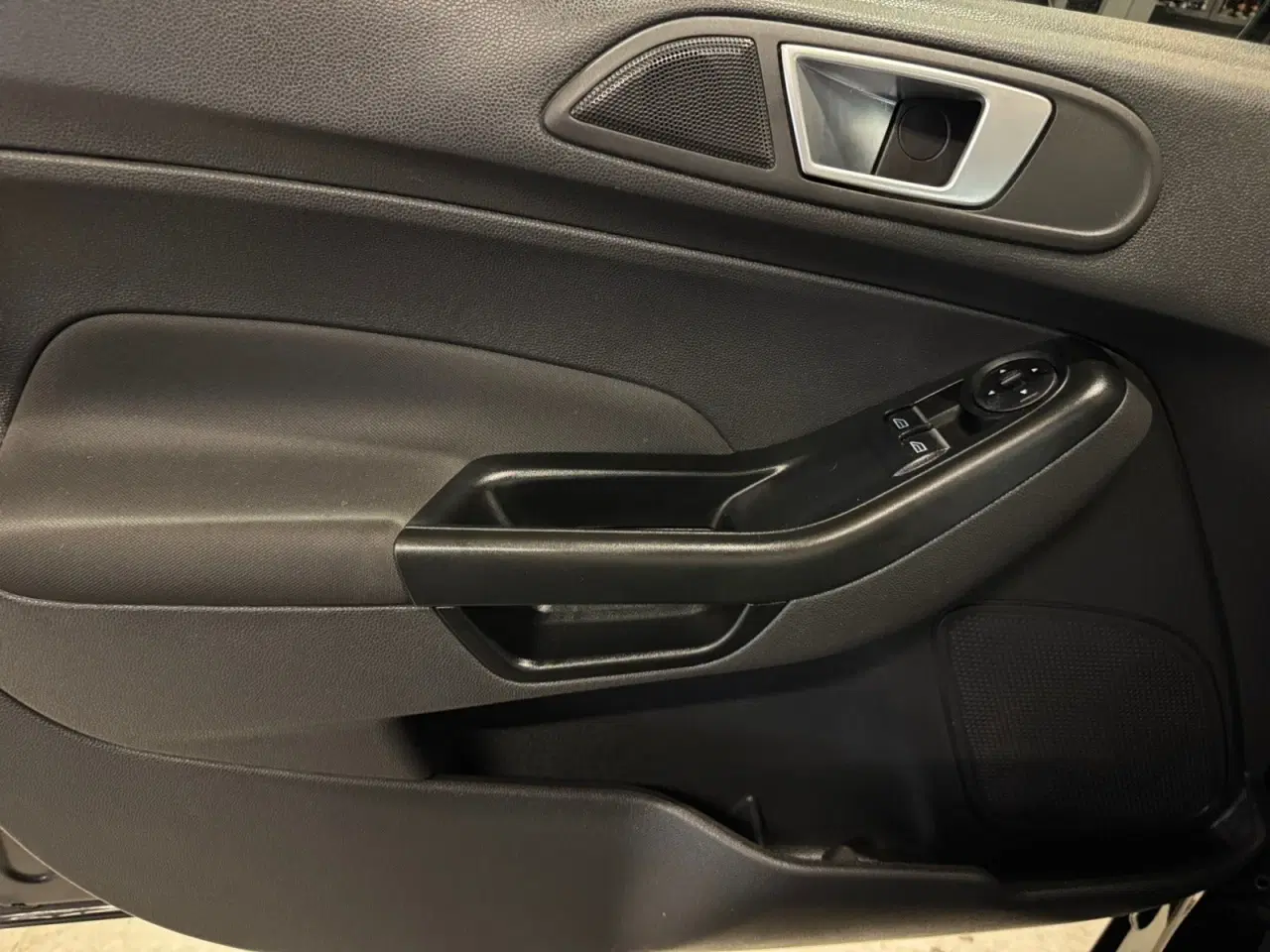 Billede 12 - Ford Fiesta 1,0 80 Trend