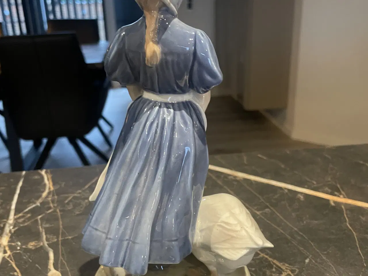 Billede 2 - Pigen med gåsen Royal Copenhagen