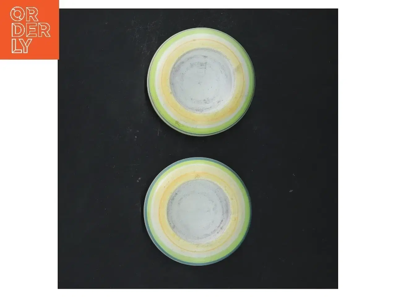 Billede 2 - To lysestager i keramik (str. 2 styk, 7,5x3 cm)