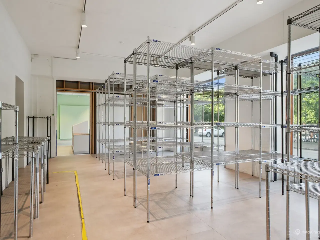 Billede 4 - Stort og anvendeligt butikslokale med attraktiv beliggenhed i Valby