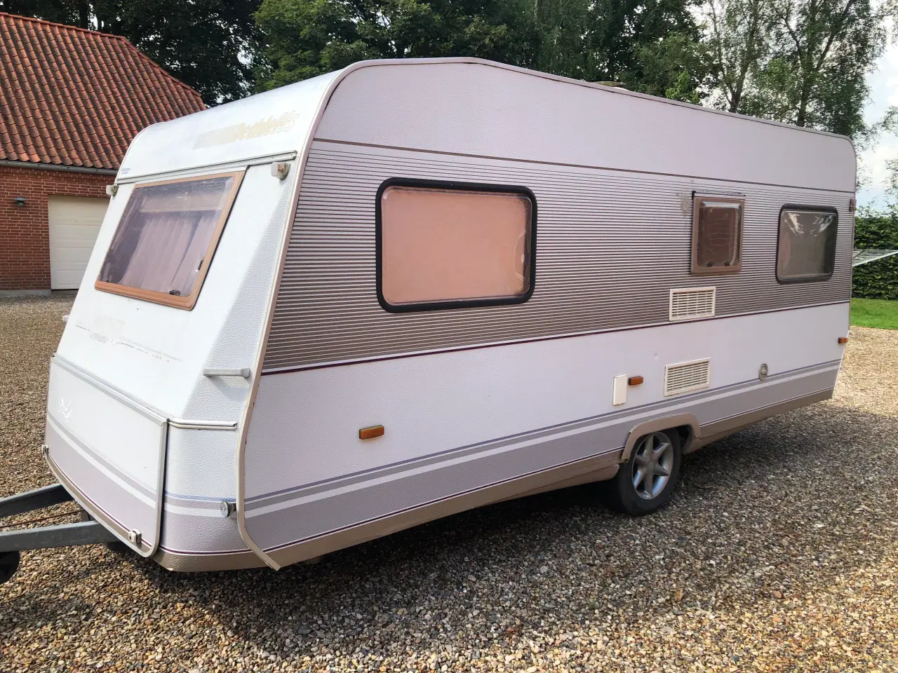 Billede 2 - Dethleffs campingvogn 