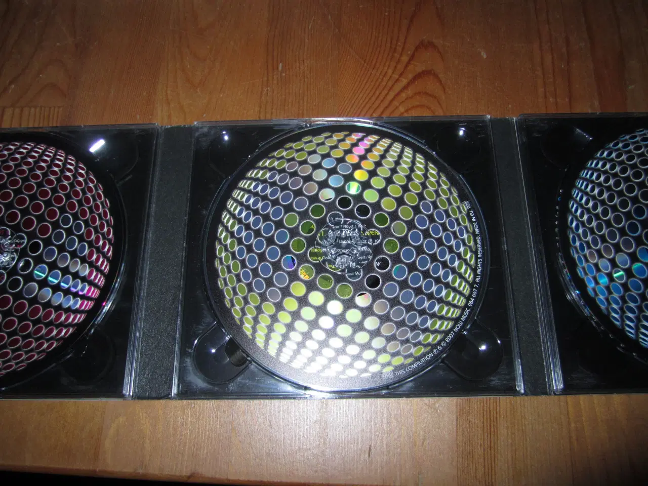 Billede 2 - Absolute DISCO Hits. 3 x Cd.