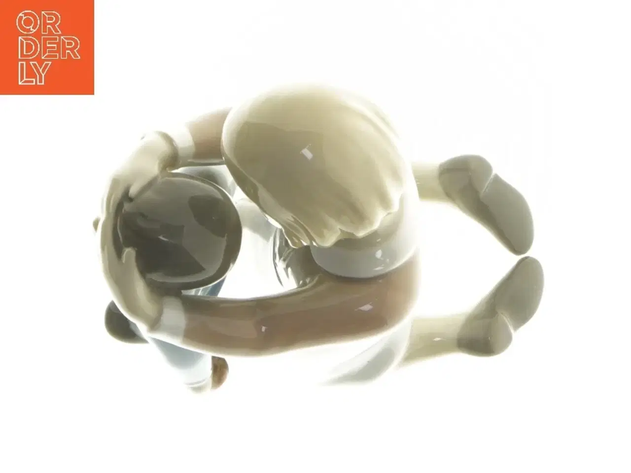 Billede 4 - Porcelænsfigur af børn der leger blindebuk fra B&G (str. 16,5 cm)