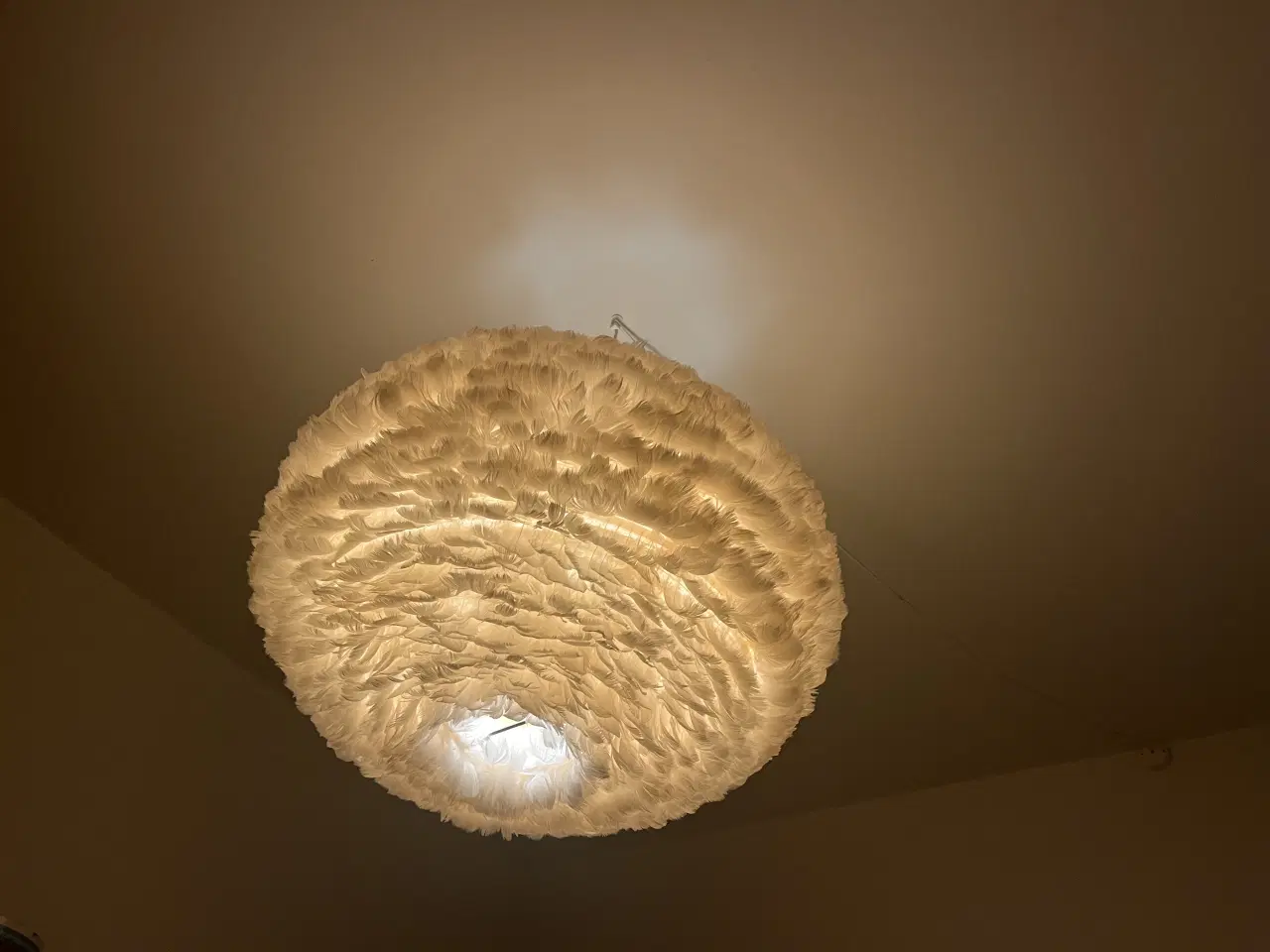 Billede 2 - Loftlampe med fjer 