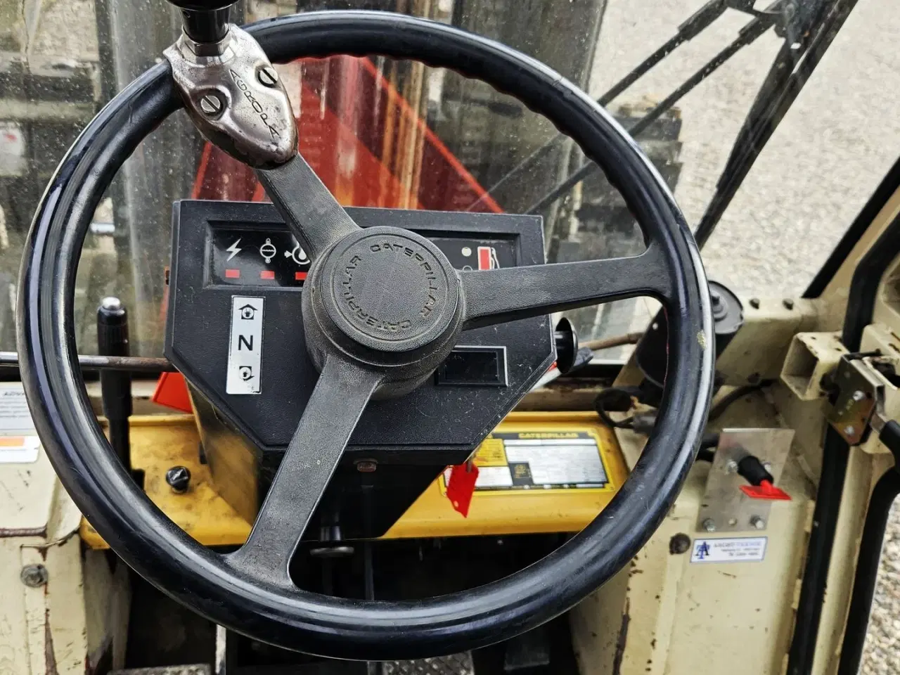 Billede 12 - Caterpillar VC60D / lukket kabine / 3 tons kapacitet / gas