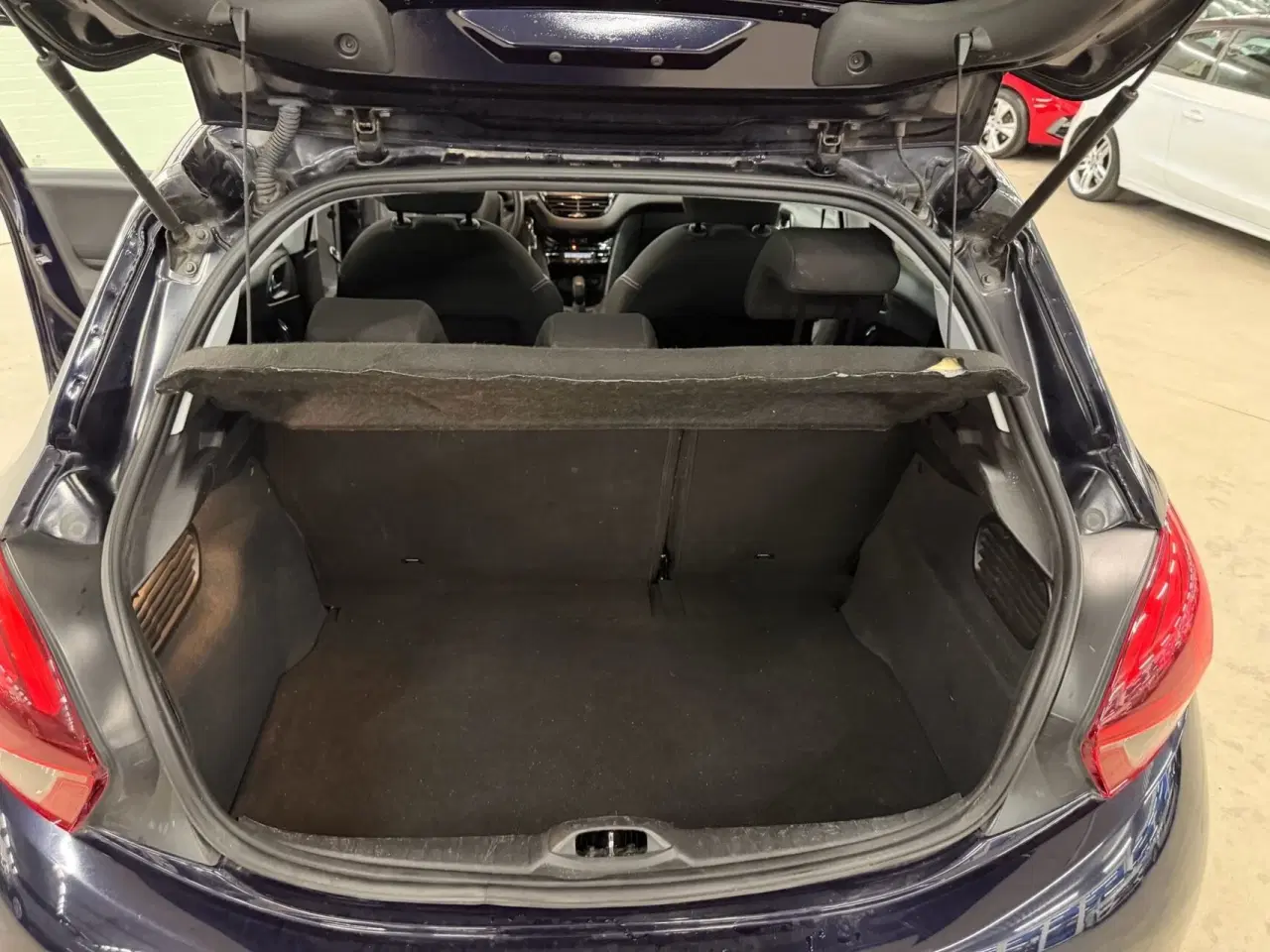 Billede 18 - Peugeot 208 1,6 BlueHDi Envy 100HK 5d