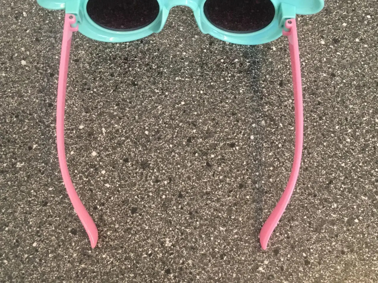 Billede 2 - Helt nye Gurlig Gris solbriller 