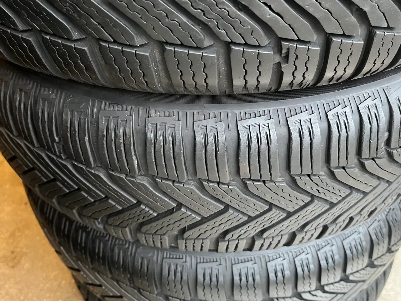 Billede 1 - Vinterhjul. 185-65-15 Michelin.