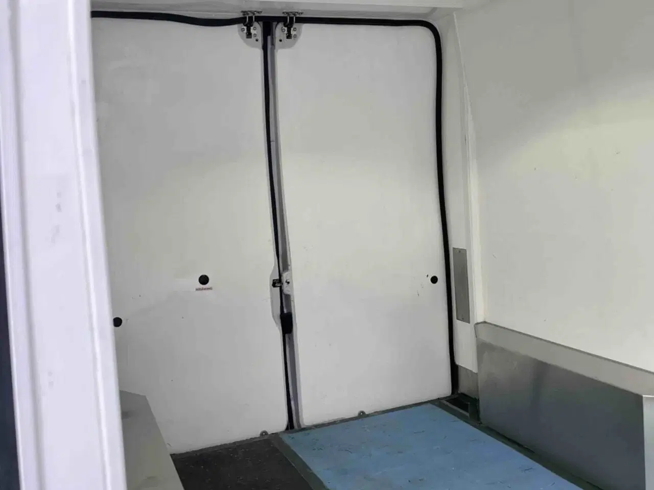 Billede 2 - Fiat Ducato 35 Maxi 2,2 MJT 160 Kassevogn L3H2 aut.