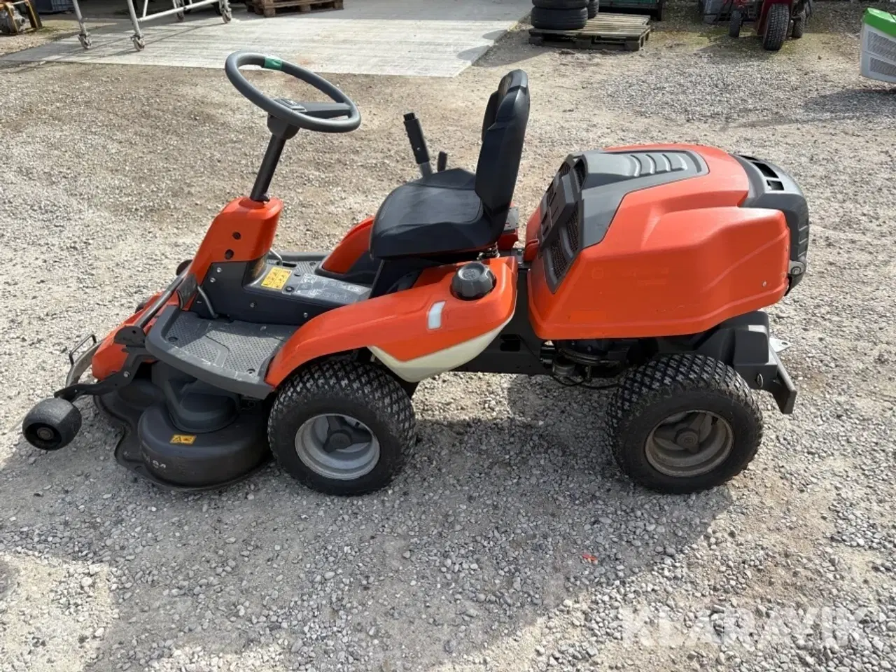 Billede 5 - Græsslåmaskine Husqvarna R213C